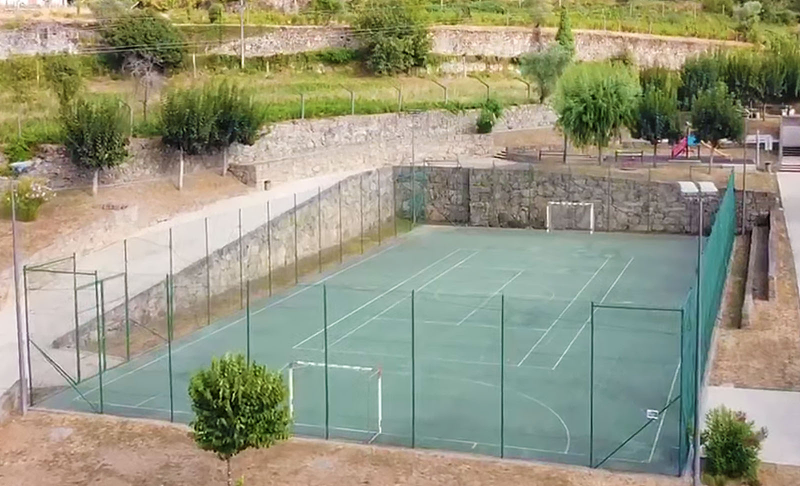 Polidesportivo de Tarouquela